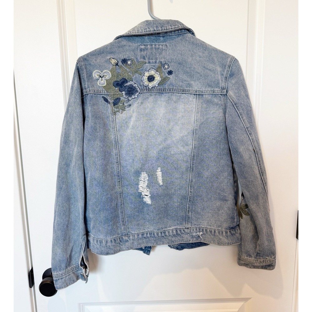 Y2K Forever 21 Floral Embroidered Boho Denim Jacket Small Festival Distressed